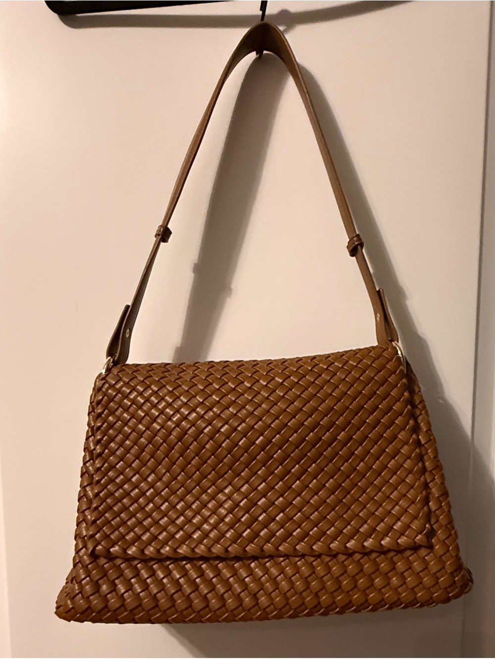 Melie Bianco Natalia Woven Shoulder Bag in Saddle - Picture 12 of 12